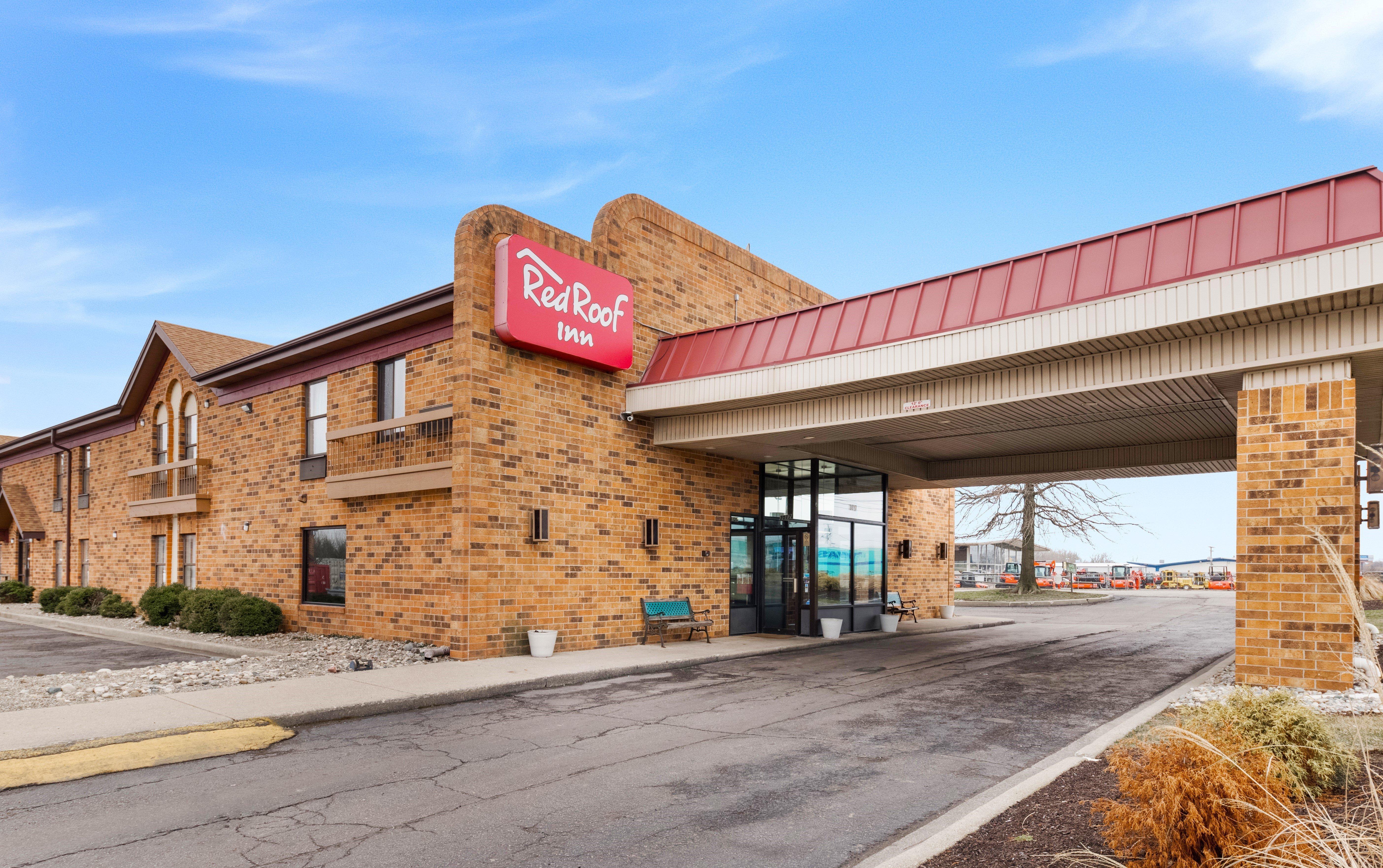 Red Roof Inn Fort Wayne Exterior photo