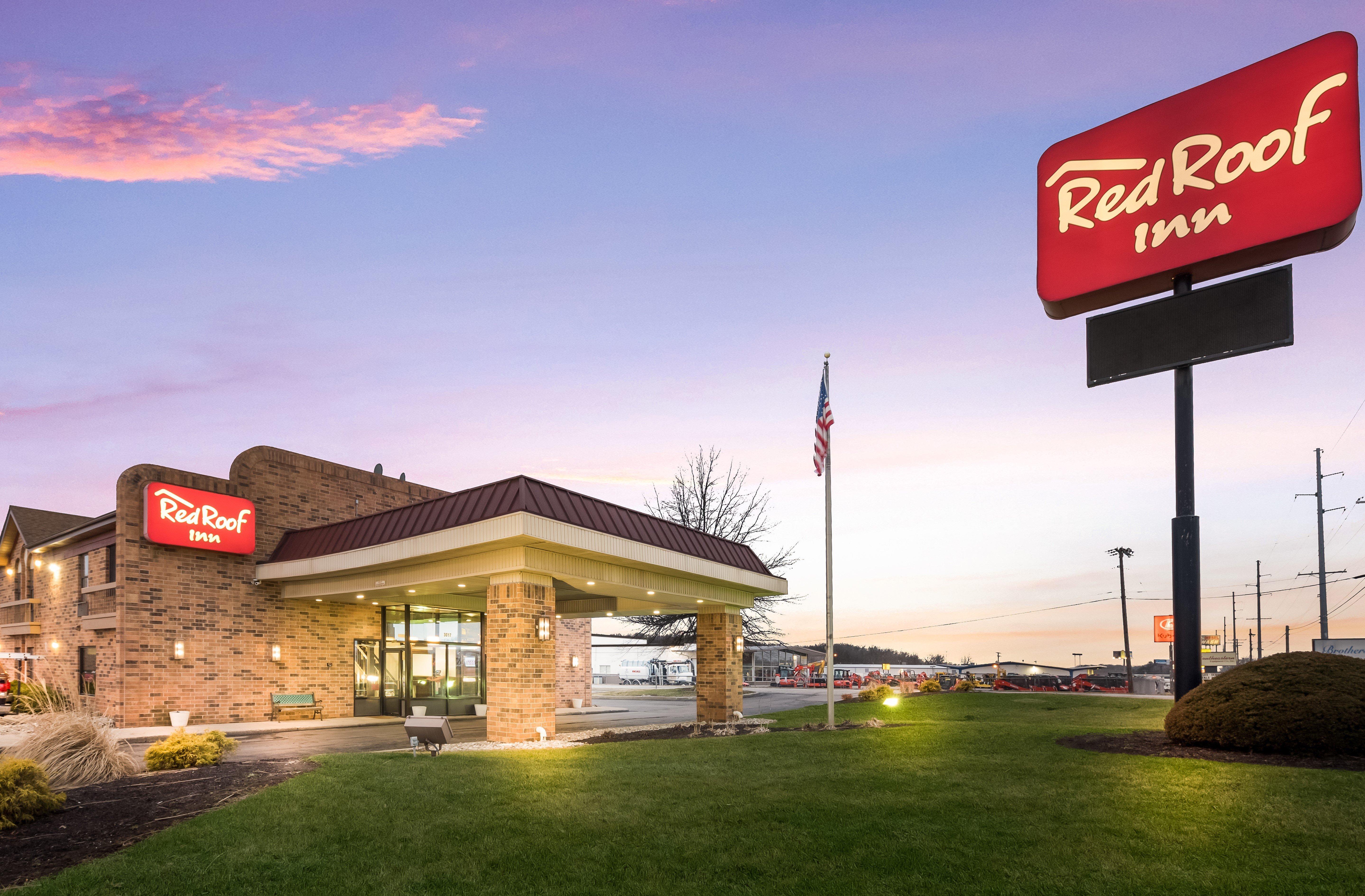 Red Roof Inn Fort Wayne Exterior photo